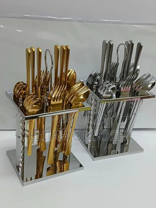 25 Pcs Dining Glister Astrid Cutlery Set With Stand - main view