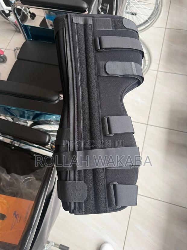 Knee Immobilizer - main view