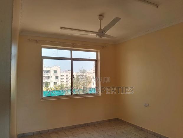 3bdrm Apartment in Mogadishu Estate, Nyali Mkomani for rent - thumbnail 5