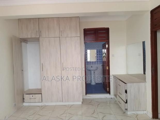 3bdrm Apartment in Mogadishu Estate, Nyali Mkomani for rent - thumbnail 15