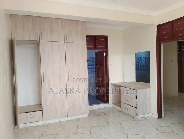 3bdrm Apartment in Mogadishu Estate, Nyali Mkomani for rent - thumbnail 11
