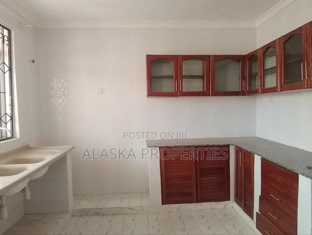 3bdrm Apartment in Mogadishu Estate, Nyali Mkomani for rent - thumbnail 19