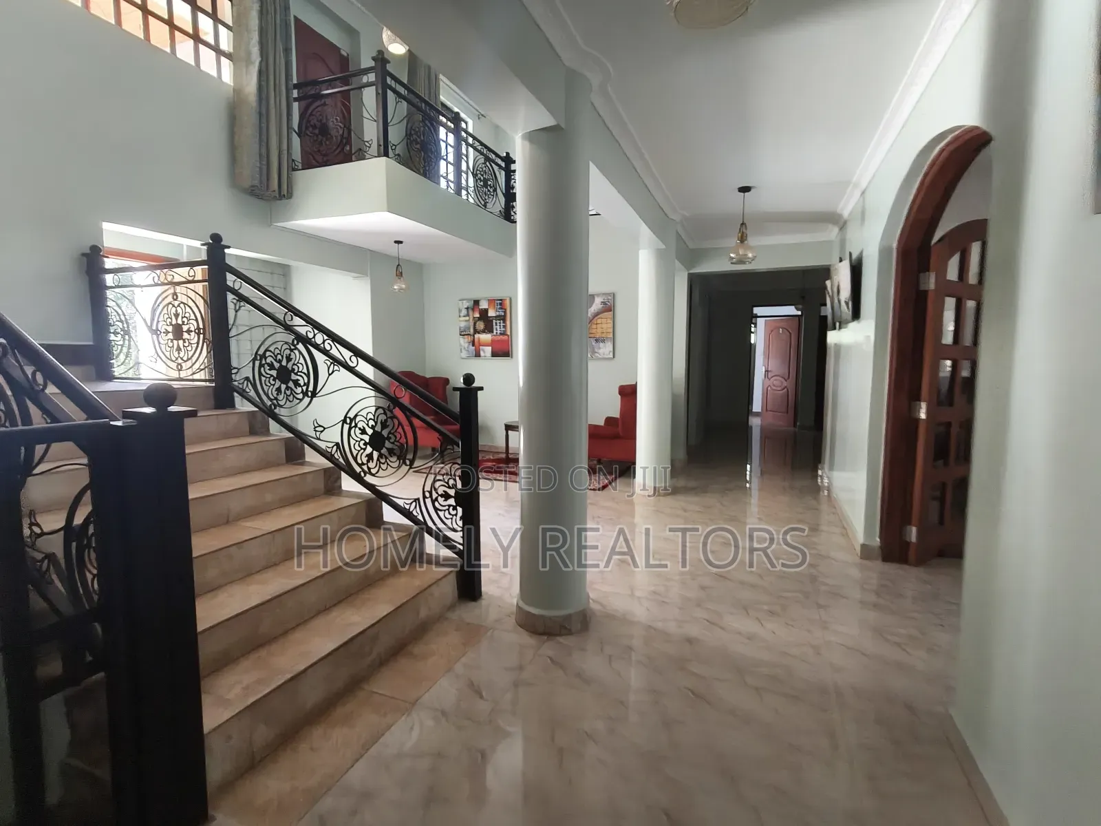 6bdrm Mansion in Karen, Nairobi for sale