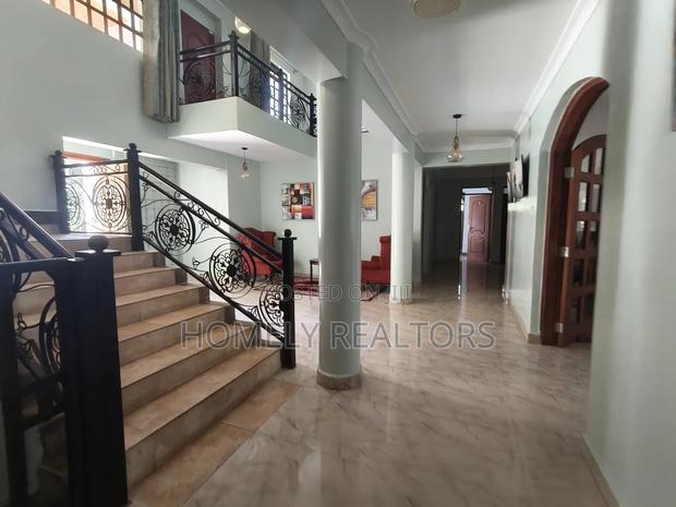 6bdrm Mansion in Karen, Nairobi for sale - thumbnail 9