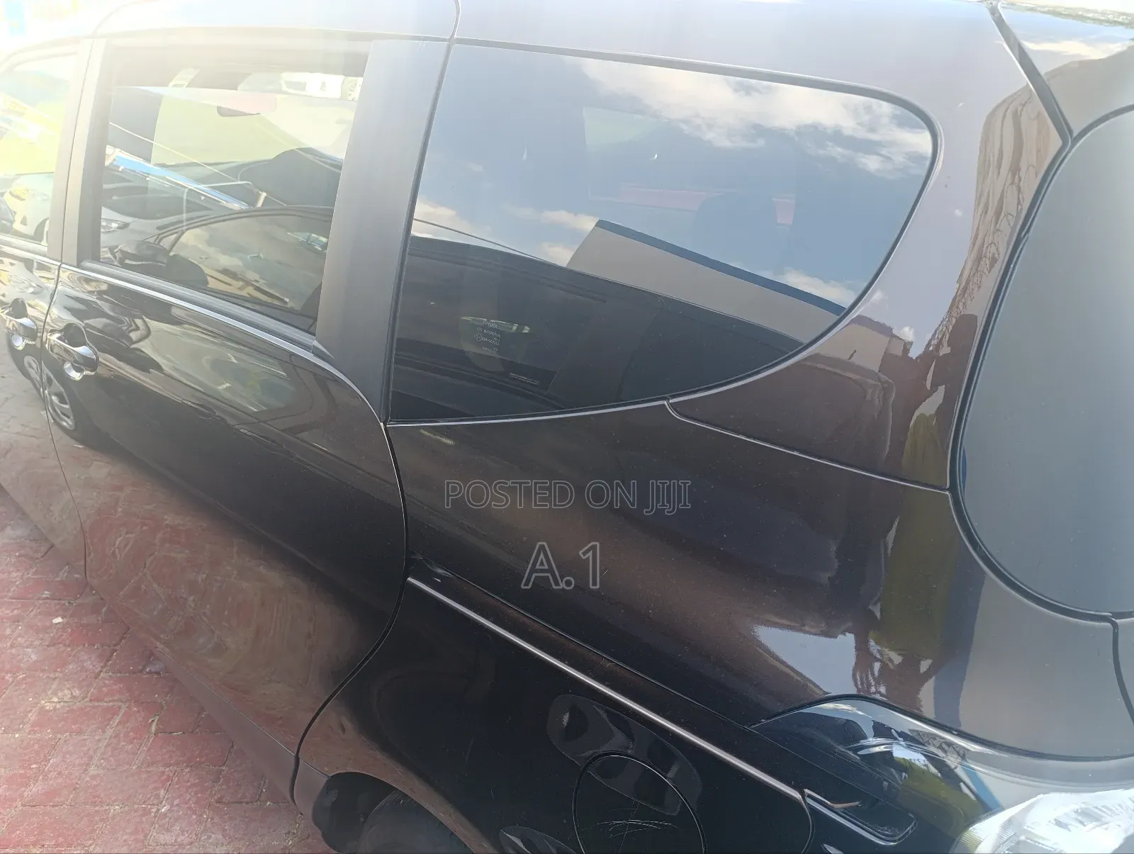 Toyota Sienta 2018 Black