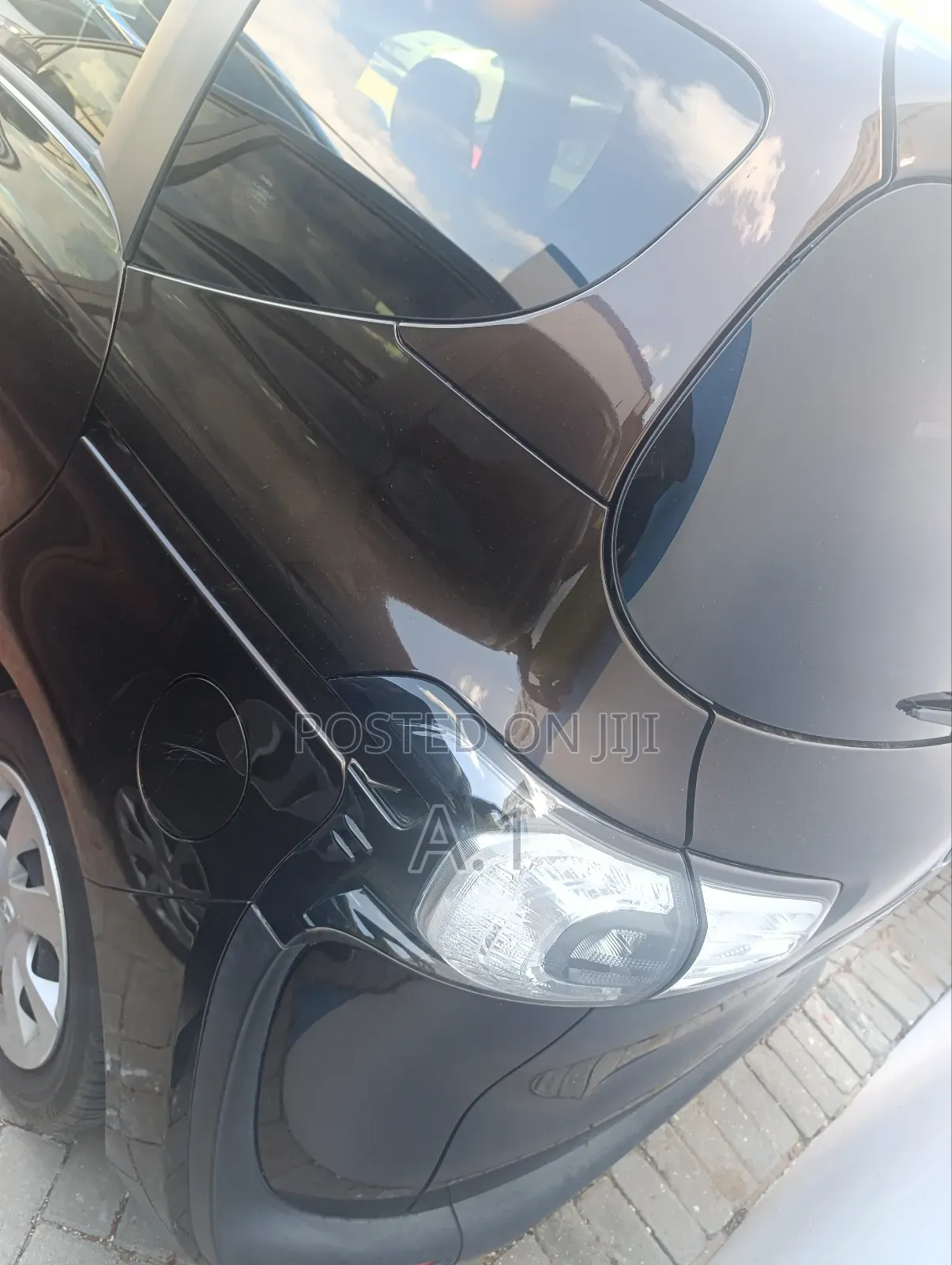 Toyota Sienta 2018 Black