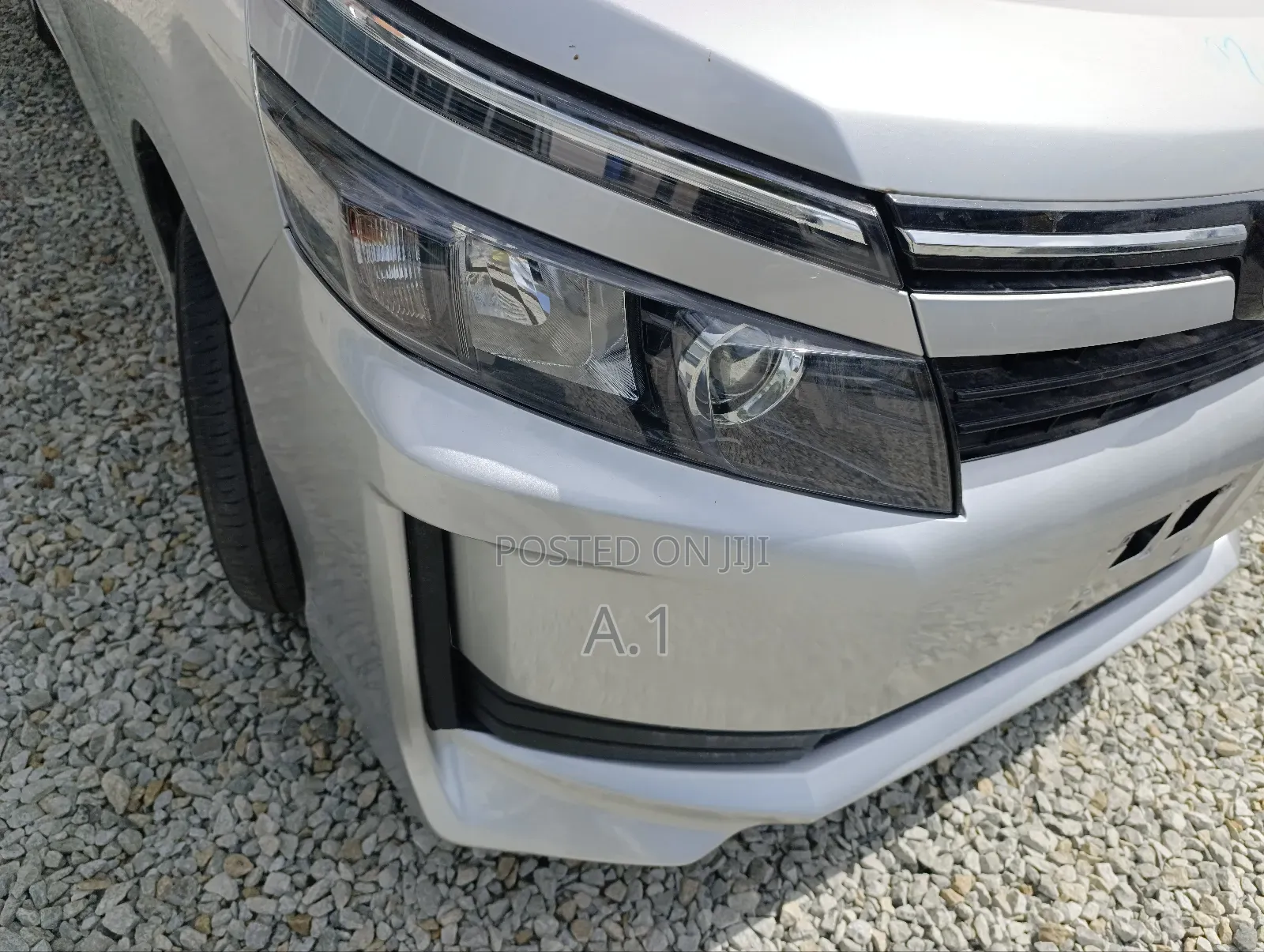 Toyota Voxy 2018 Silver