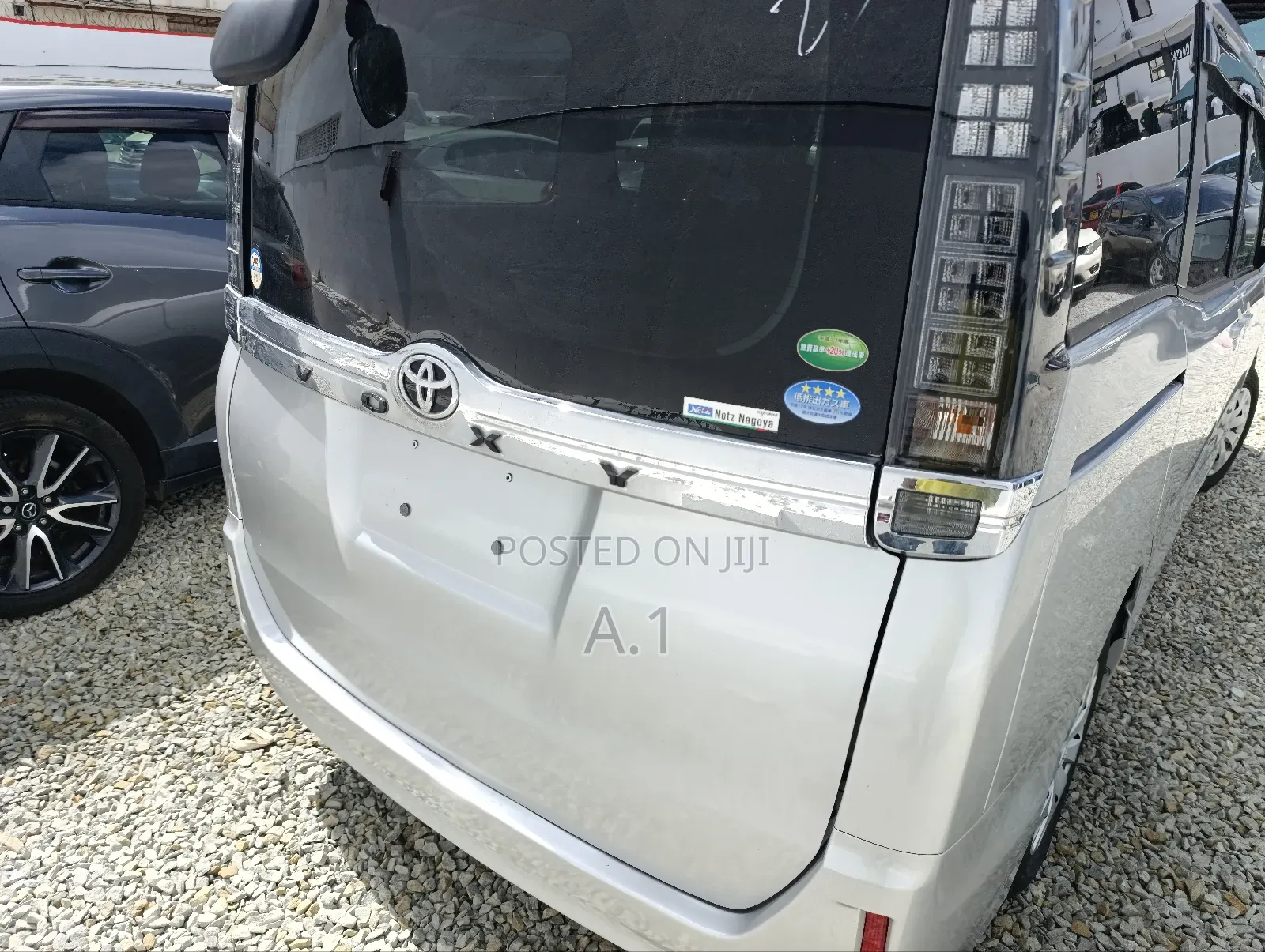 Toyota Voxy 2018 Silver