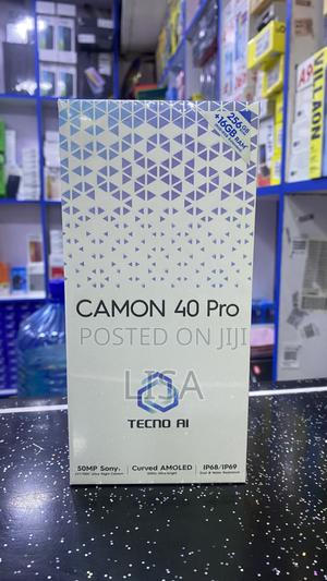 New Tecno Camon 40 Pro 4G 256 GB Green - thumbnail 2