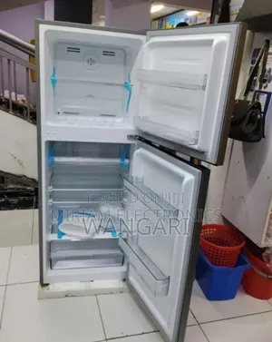 Double Door Mika 197l Fridge. No Frost