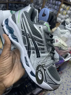 Asics Gel Sneakers