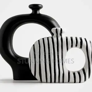 2 Piece Stirpped Vase Set