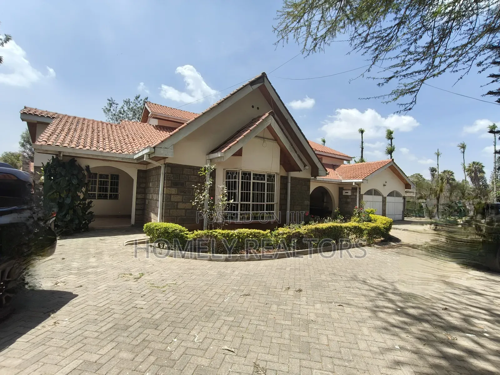 4bdrm Maisonette in Karen, Nairobi for rent