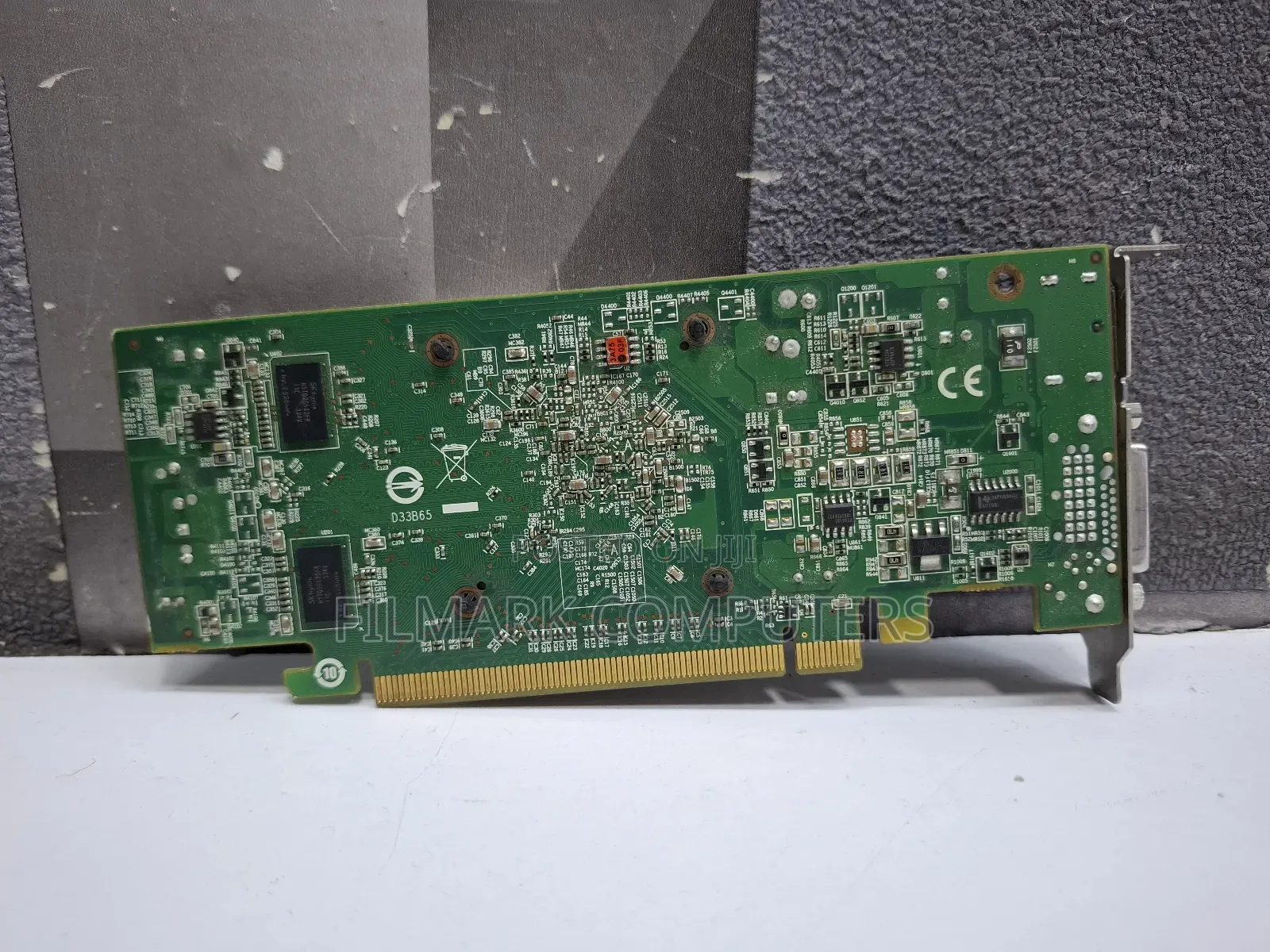 Amd Radeon Fru-03t7092 Hd7450 1gb Dp Dvi Low Profile Video Card