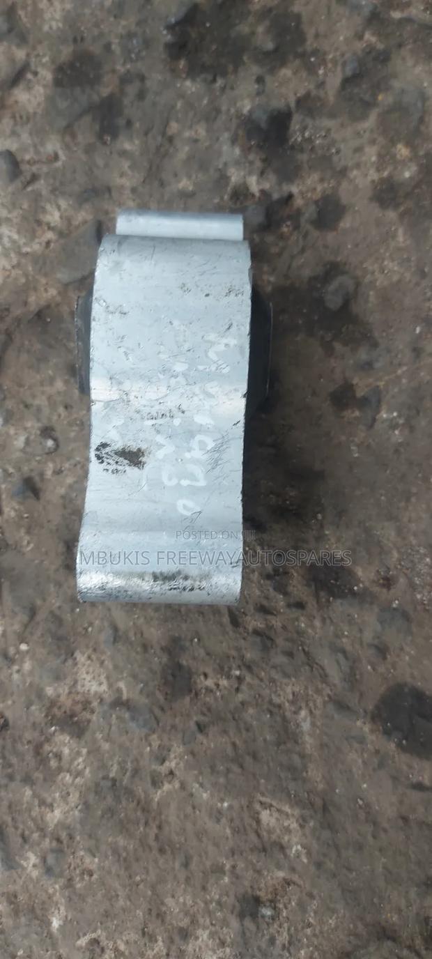 Engine Mounting Nissan Murano Back - thumbnail 2
