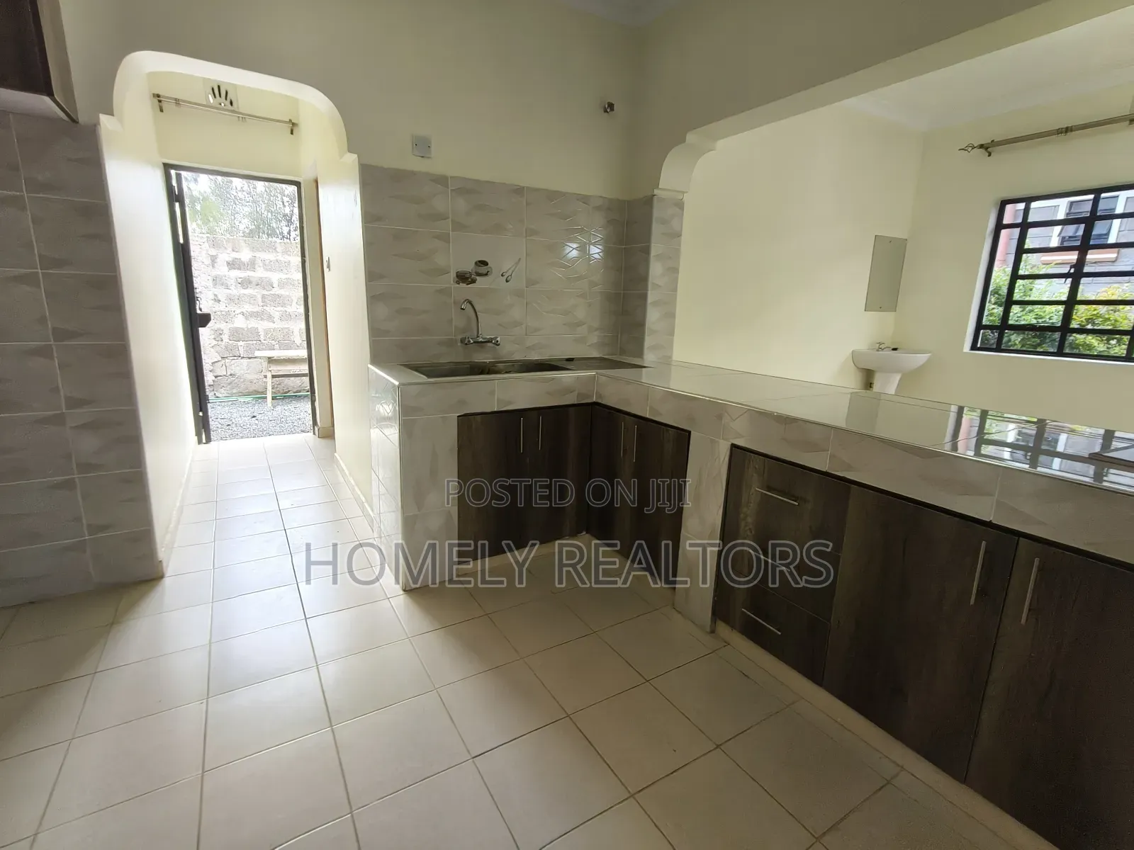 3bdrm Bungalow in Ongata Rongai, Rimpa for sale