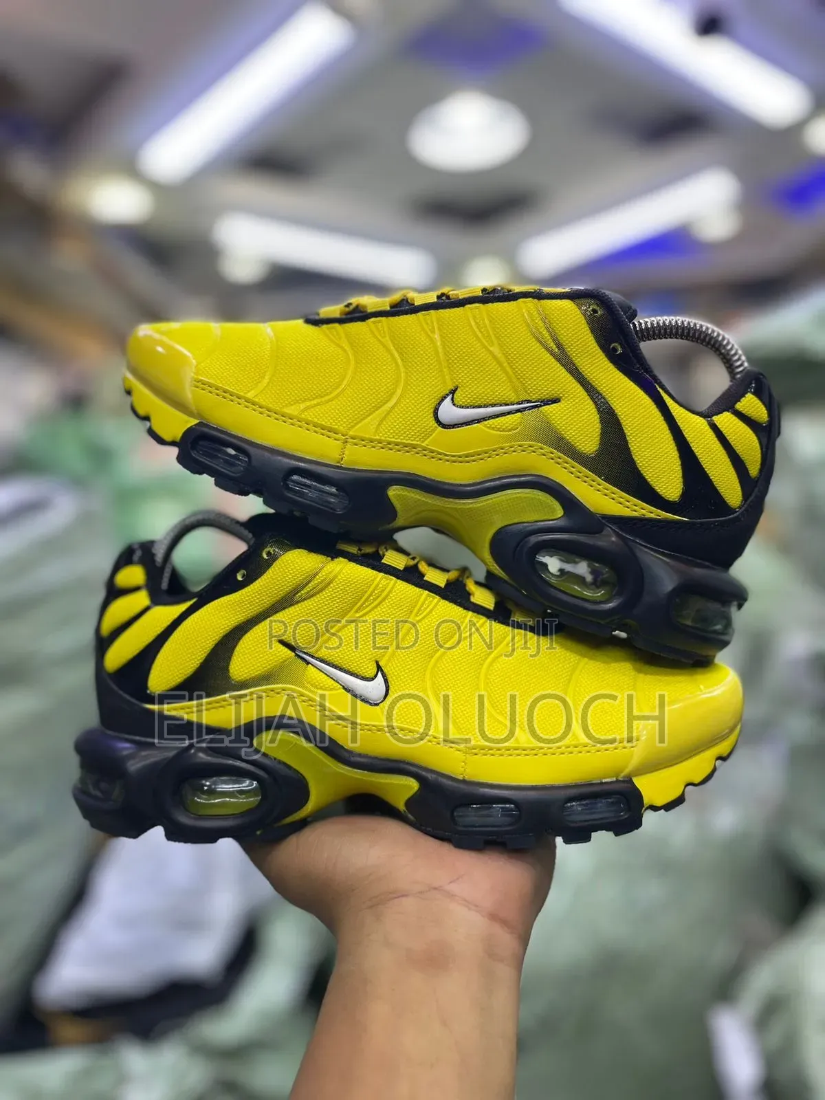 Nike Airmax Tn  “Tour Yellow 🐾

Quality 👌🏾

Size 38-45