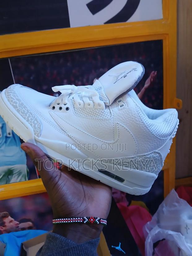 Joedan 3 Sneakers. - thumbnail 3