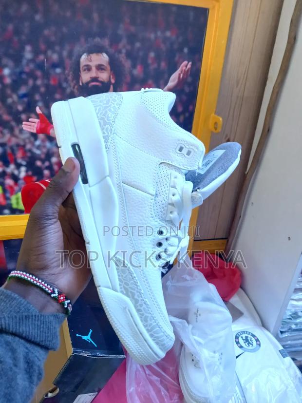 Joedan 3 Sneakers. - thumbnail 4