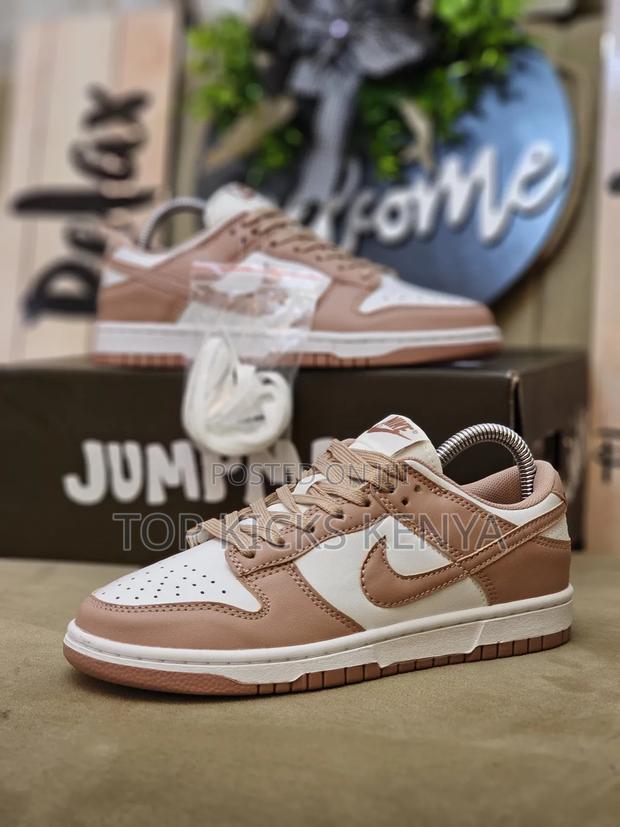 Nike Sb Dunk Sneakers - thumbnail 6