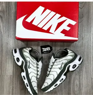 Nike Airmax Tn  “Bone Olive Green 🐾

Quality 👌🏾