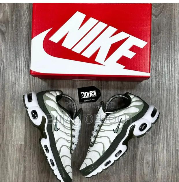Nike Airmax Tn  “Bone Olive Green 🐾Quality 👌🏾 - thumbnail 3