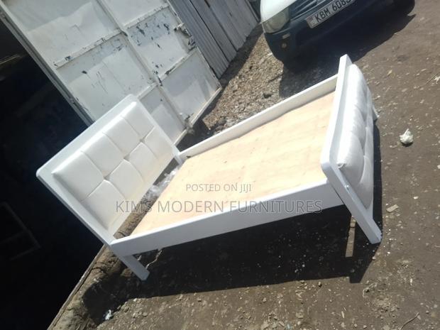 4×6 New Mocket Bed -Cream White Modern Style - main view