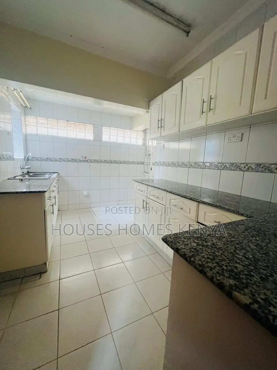 3bdrm Apartment in Parklands for rent