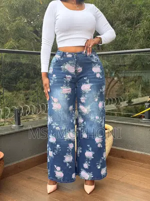 Fashion Nova Floral Jeans Size :27-36