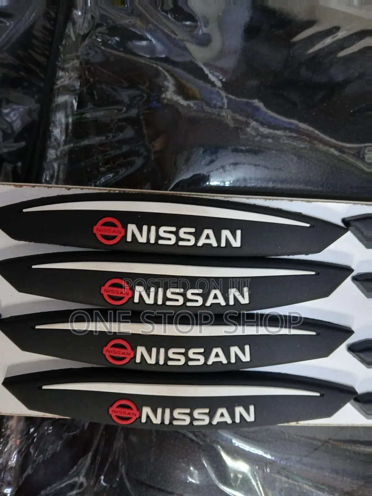 4pcs Nissan Flexible Rubber Door Guard