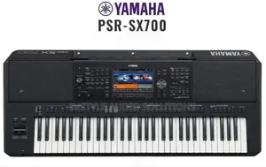 Yamaha PSR -Sx 700 Original Portable Keyboard