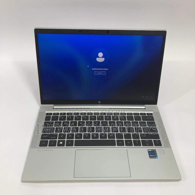 Laptop HP EliteBook 830 G8 16GB Intel Core i7 SSD 512GB