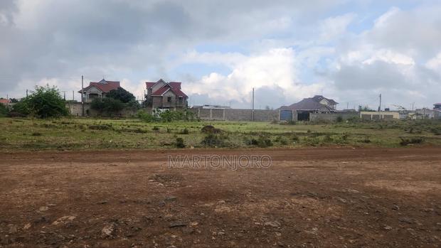 Landless Kwa Jomo Thika - main view