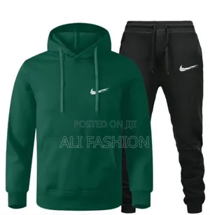 Nike 2 Piece Set