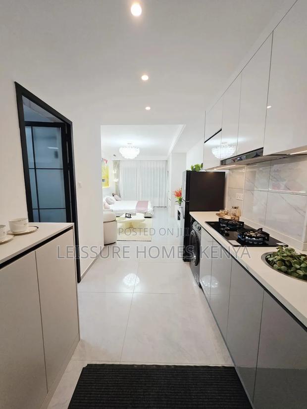 Studio Apartment in Hurlingham for sale - main view