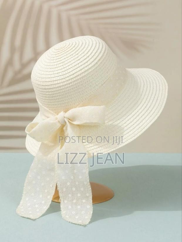 Foldable Straw Beach Hat – Travel Friendly Sun Protection Hat - main view
