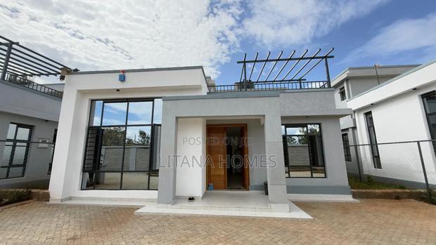 4-Bedrooms All en-Suite Maisonette for Sale