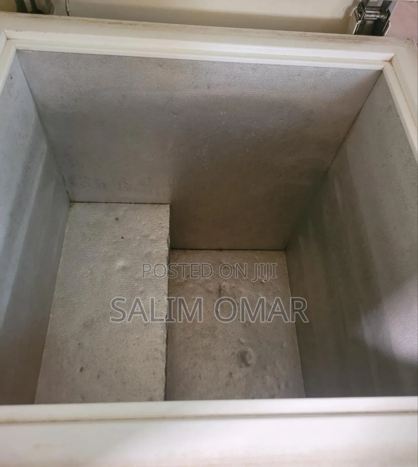 Frigidaire Freezer