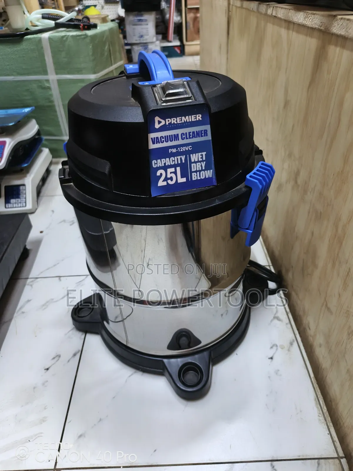25l Premier Vacuum Cleaner