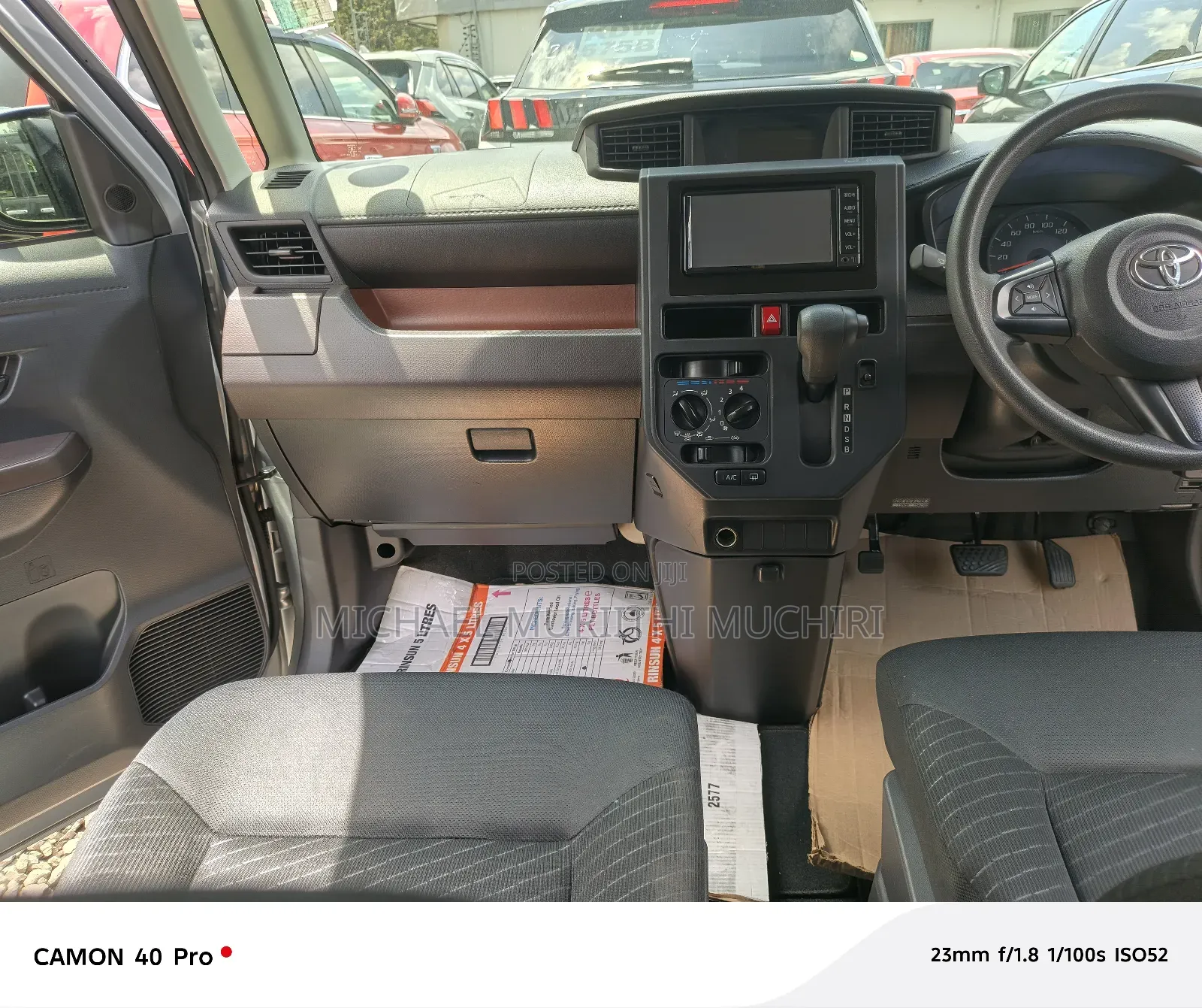 Toyota Roomy 2018 Black