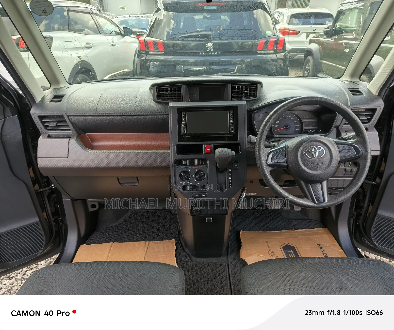 Toyota Roomy 2018 Black