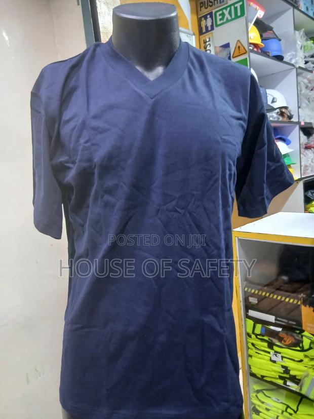 Comfortable v Neck Tshirt - thumbnail 2