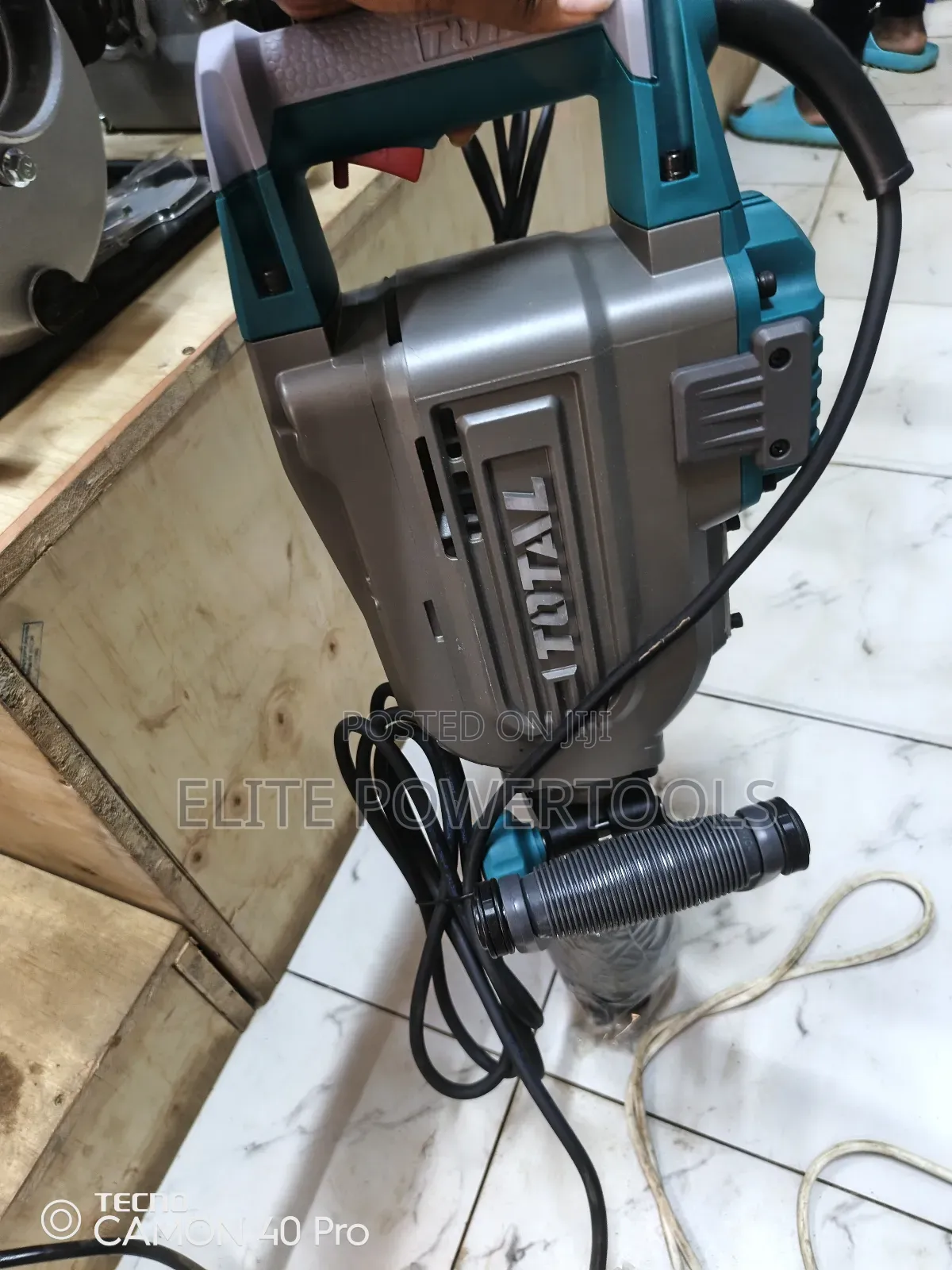 Total 1700w Demolition Hammer/ Total Dimolisher