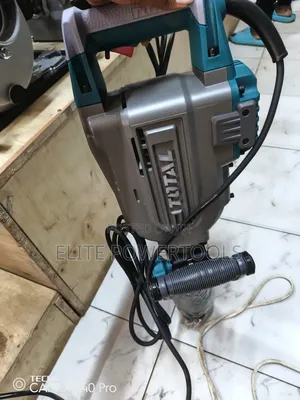 Total 1700w Demolition Hammer/ Total Dimolisher