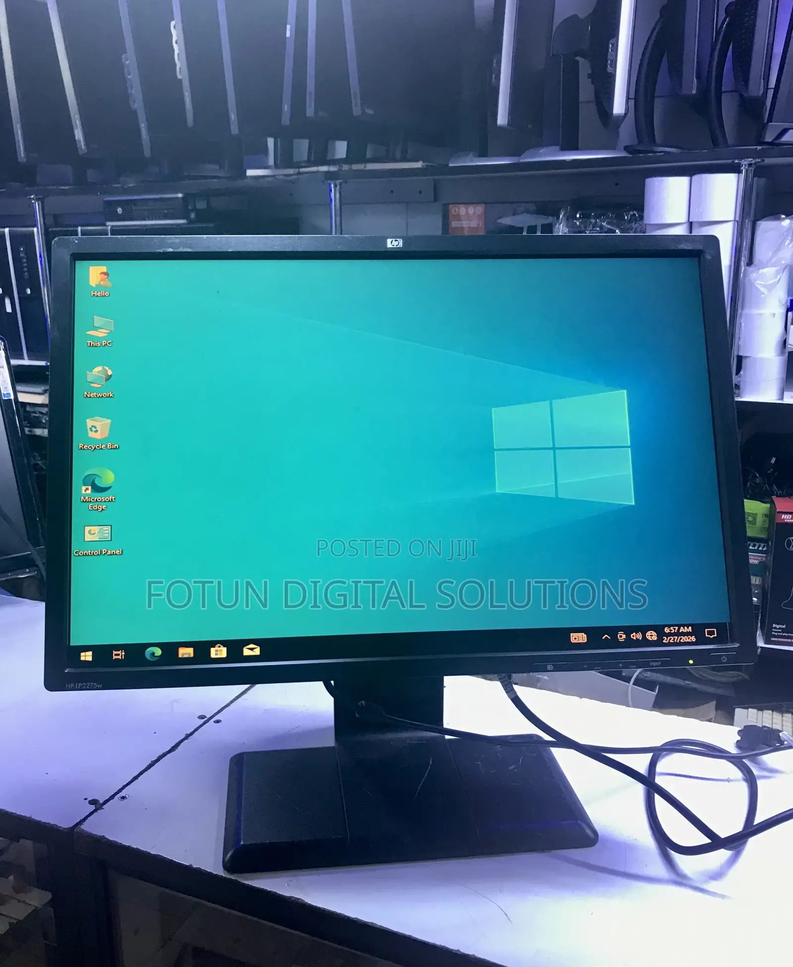 Hp 22" Monitor- Ideal for Cctv, Security Systems Surveillance Rooms