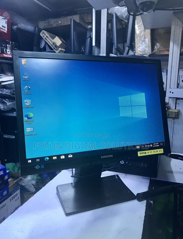 Samsung 22 Inch Full Hd Monitor - Crisp Display for Office Home