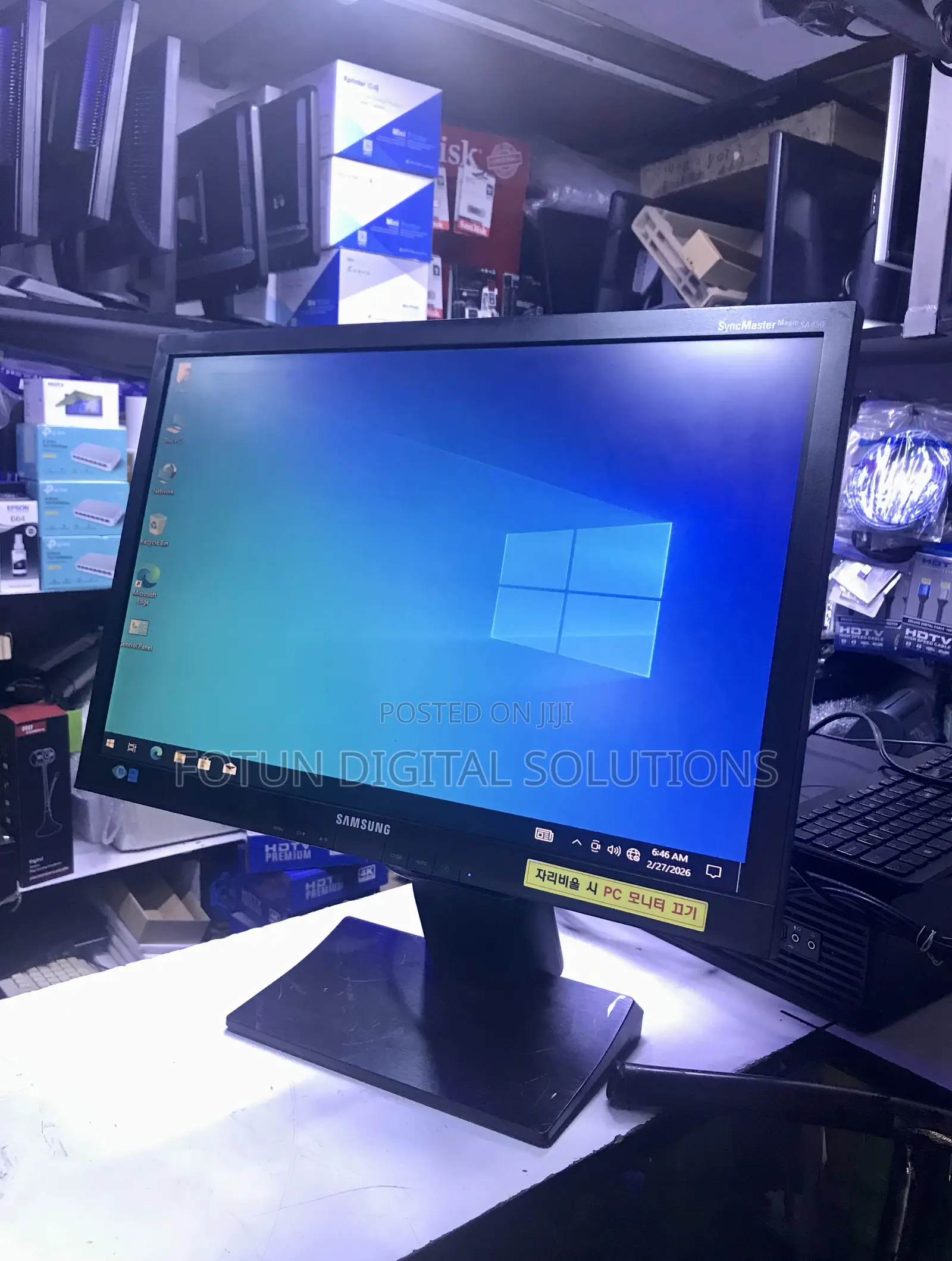Samsung 22" Full Hd Monitor - Perfect for Older PCS Projectors