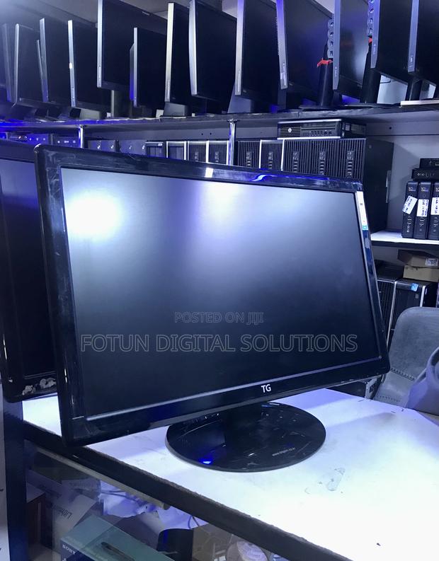 Tj 22" Full Hd Ultra-Slim Monitor -Space-Saving Design With Hdmi Vga