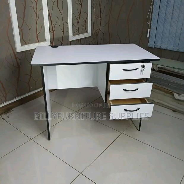 1m White Study Desk - main view