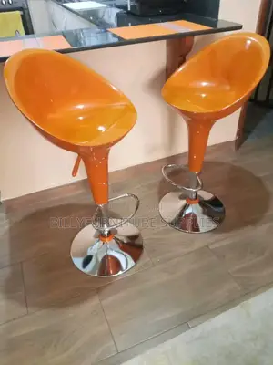 Adjustable Height Stool for Modern Home